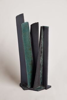 Balance in Chaos - 12 x 12 x 43 cm - 2021