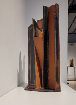 Balance in Chaos - 22 x 26 x 63 cm - 2022